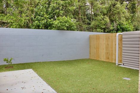 Photo of property in 4 Pangu Way, Mangere, Auckland, 2022