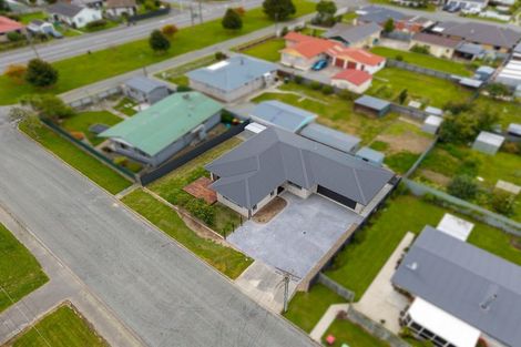 Photo of property in 76 Rayner Street North, Temuka, 7920