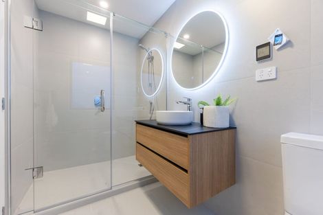 Photo of property in 17 Pakirikiri Street, Long Bay, Auckland, 0630