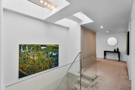 Photo of property in 1 Endymion Place, Half Moon Bay, Auckland, 2012