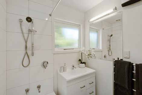 Photo of property in 28 Teesdale Street, Burnside, Christchurch, 8053