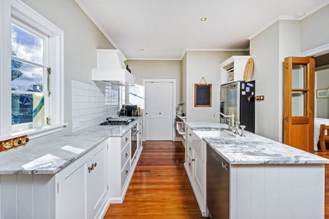 Photo of property in 209 Hurstmere Road, Takapuna, Auckland, 0622