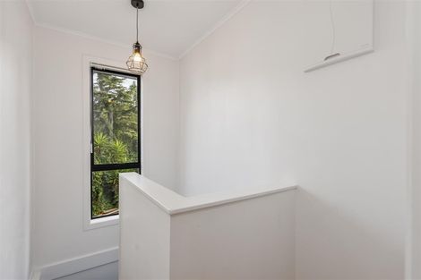 Photo of property in 40 Acacia Road, Torbay, Auckland, 0632