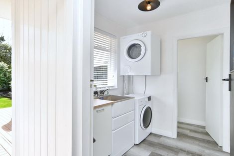 Photo of property in 7 Barclay Place, Burwood, Christchurch, 8061