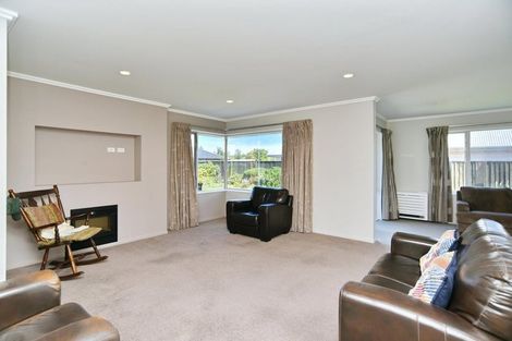 Photo of property in 15 Sycamore Close, Rangiora, 7400