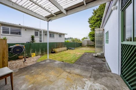 Photo of property in 17 Konini Street, Inglewood, 4330