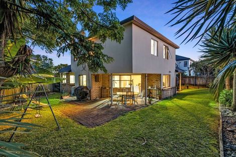 Photo of property in 45 Chieftain Rise, Goodwood Heights, Auckland, 2105