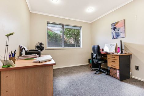 Photo of property in 15 The Dales, Dinsdale, Hamilton, 3204