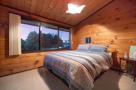 Photo of property in 6 Langstone Street, Welcome Bay, Tauranga, 3112