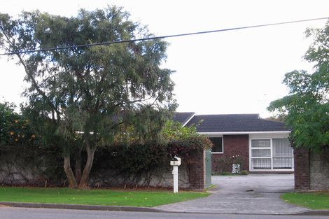 Photo of property in 4 Greenaway Road, Waikanae, 5036