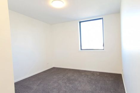 Photo of property in 94 Cambridge Terrace, Waterloo, Lower Hutt, 5011