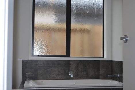 Photo of property in 59 Crown Street, Papamoa, 3118