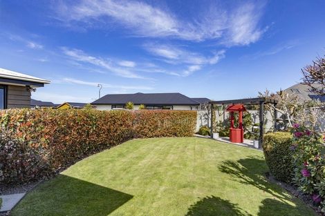 Photo of property in 1 Pimlico Place, Rangiora, 7400