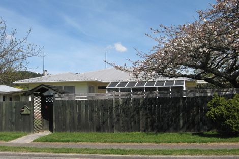 Photo of property in 15 Compton Street, Fenton Park, Rotorua, 3010