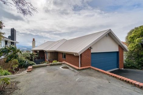 Photo of property in 6 Earls Road, Saint Clair, Dunedin, 9012