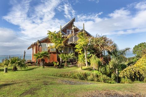 Photo of property in 6573 Pouto Road, Pouto, Te Kopuru, 0391