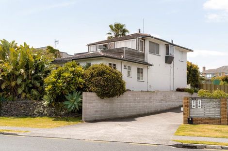 Photo of property in 39 May Street, Mount Maunganui, 3116