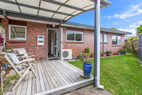 Photo of property in 96b Lakeside Drive, Orewa, 0931