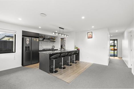 Photo of property in 100 Lenborough Drive, Rolleston, 7614