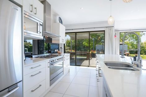 Photo of property in 2 Ashfield Place, Richmond, 7020