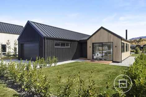 Photo of property in 22 Woolshed Road, Jacks Point, Queenstown, 9371