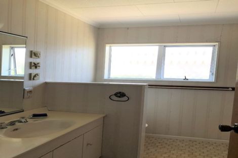 Photo of property in 13 Kent Street, Levin, 5510