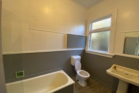 Photo of property in 33 Prince Albert Road, Saint Kilda, Dunedin, 9012