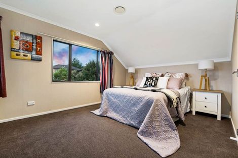 Photo of property in 4a Dapple Place, Flat Bush, Auckland, 2019