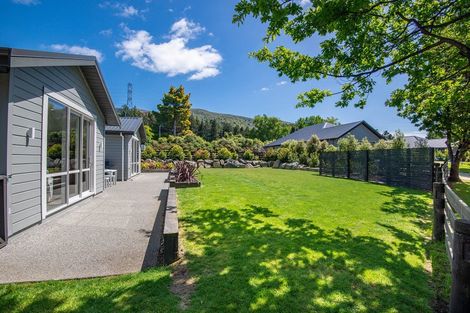 Photo of property in 8 Redwoods Lane, Helensburgh, Dunedin, 9010