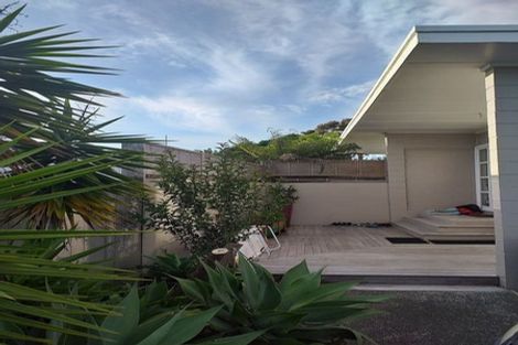 Photo of property in 1/27 Neptune Avenue, Beach Haven, Auckland, 0626