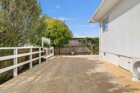 Photo of property in 3/54 Lynwood Road, New Lynn, Auckland, 0600