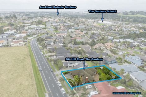Photo of property in 264 Hill Road, The Gardens, Auckland, 2105