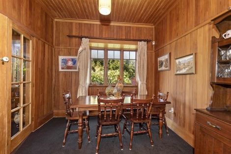 Photo of property in 69 Forest Lake Road, Forest Lake, Hamilton, 3200