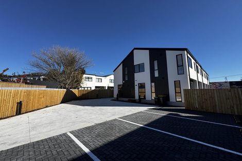 Photo of property in 2/6 Gilberthorpes Road, Islington, Christchurch, 8042