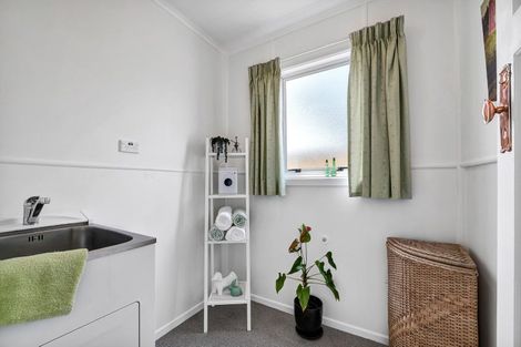 Photo of property in 26 Conway Road, Eltham, 4322