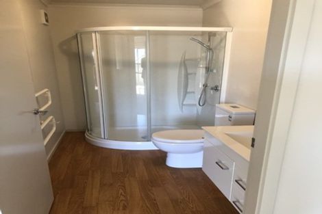 Photo of property in 7 Cresswell Place, Johnsonville, Wellington, 6037