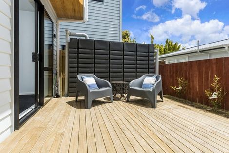 Photo of property in 76b Bond Crescent, Forrest Hill, Auckland, 0620