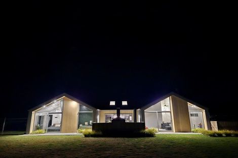 Photo of property in 21 Peak Drive, Twizel, 7901