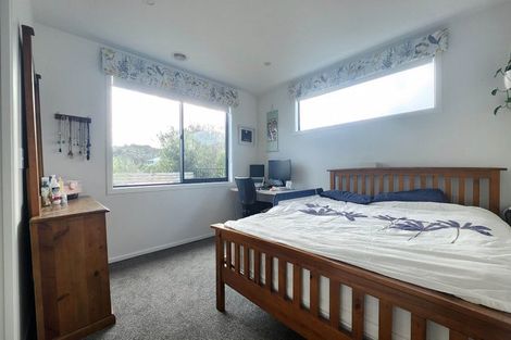 Photo of property in 6 Cartographer Way, Whitby, Porirua, 5024