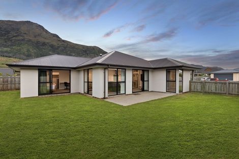 Photo of property in 11 Myles Way, Lower Shotover, Queenstown, 9304