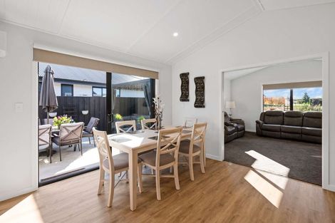 Photo of property in 21 Redhaven Rise, Netherby, Ashburton, 7700