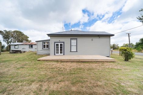 Photo of property in 13 Karaka Street, Tokomaru, Palmerston North, 4474