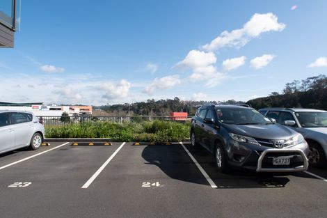 Photo of property in 413/3 Kaipiho Lane, Albany, Auckland, 0632