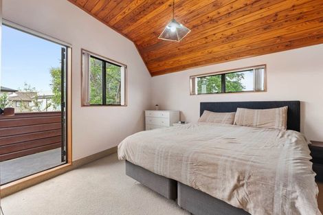 Photo of property in 1/5 Gulf Crest, Bucklands Beach, Auckland, 2012