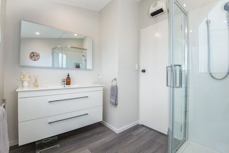 Photo of property in 32 Thomson Street, Lookout Point, Dunedin, 9011