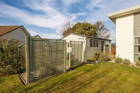 Photo of property in 52 Acacia Avenue, Rangiora, 7400
