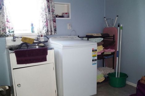 Photo of property in 9 Kelvin Street, South Hill, Oamaru, 9400