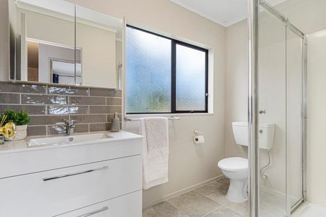 Photo of property in 5b James Cook Drive, Welcome Bay, Tauranga, 3112