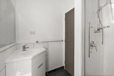 Photo of property in 1210 Howard Street, Parkvale, Hastings, 4122