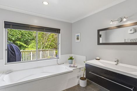 Photo of property in 132 Maui Pomare Road, Nikau Valley, Paraparaumu, 5032